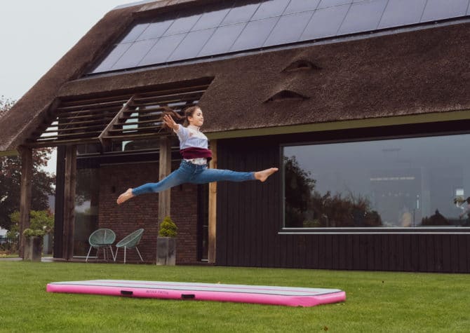 AWSUM 6.6ft Gymnastics Mat Air mat 4 inches Thick Inflatable Tumbling mat with Electric Pump for Home Use/Gym : Sports & Outdoors